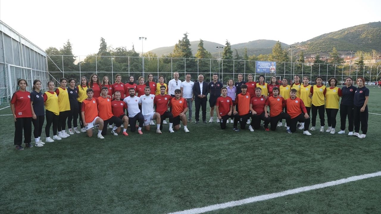 Körfez Gençlerbirliği Spor Kulübü Ragbi ile Milli Takıma Yıldızlar Yetiştiriyor