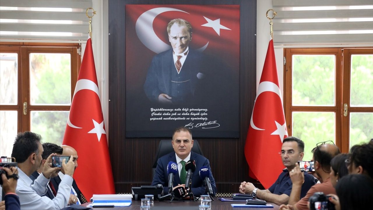 Köyceğiz ve Milas'ta Yangınlar 2.403 Hektar Alanı Tahrip Etti