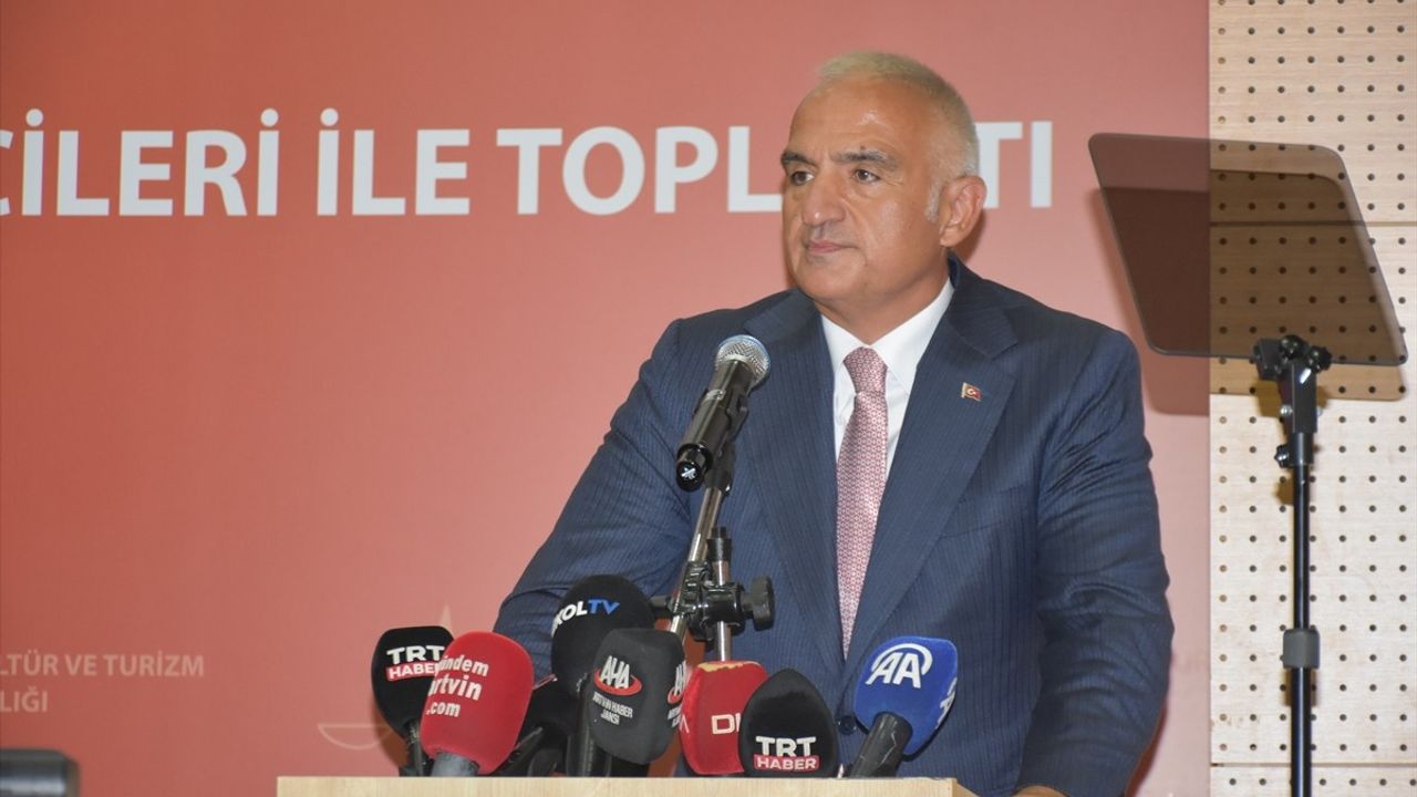 Kültür ve Turizm Bakanı Ersoy, Artvin'de Turizm Potansiyelini Vurguladı