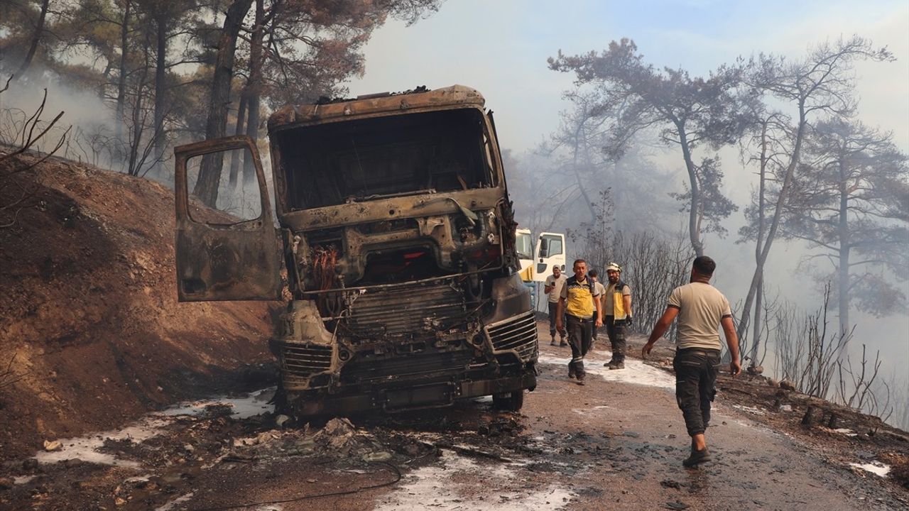 Lazkiye'de Orman Yangını: 3 İtfaiye Görevlisi Yaralandı