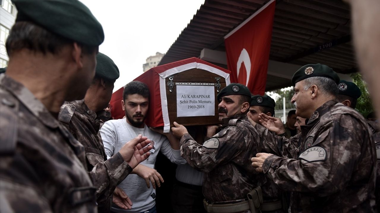 Mersin'de Şehit Polis Memuru Mustafa Karapınar İçin Tören Düzenlendi