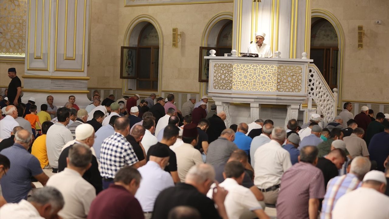 Mevlit Kandili Coşkusu Nevşehir, Yozgat ve Kırşehir'de Yaşandı