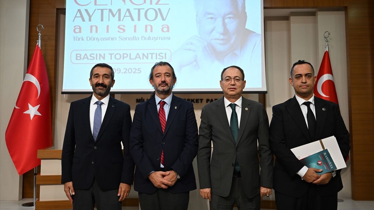 MHP'de Cengiz Aytmatov'un Cemile Eserinin Tanıtımı Yapıldı