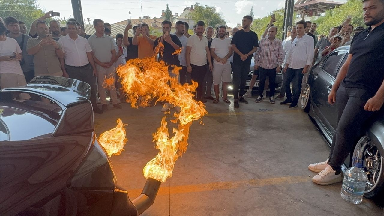 Muğla'da Modifiye Araç Tutkunları Buluştu