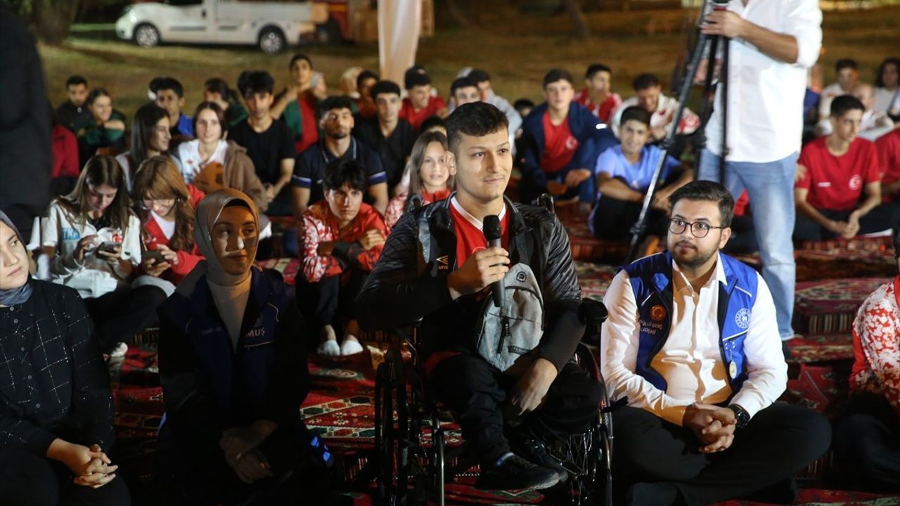 Muş'ta Gençlik Buluşması: Bakan Bak'ın Vizyonu ve Sporun Rolü