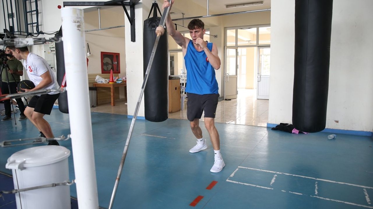 Mustafa Ömer Şahin Avrupa Şampiyonasına Hazır