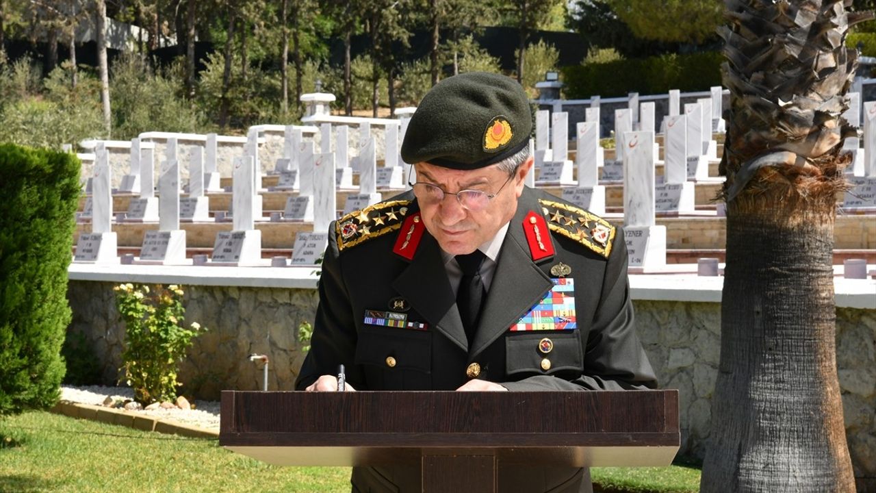 Orgeneral Bayraktaroğlu'nun KKTC Ziyareti