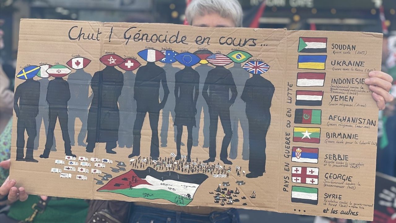 Paris'te Gazze için Soykırıma Son Çağrısı