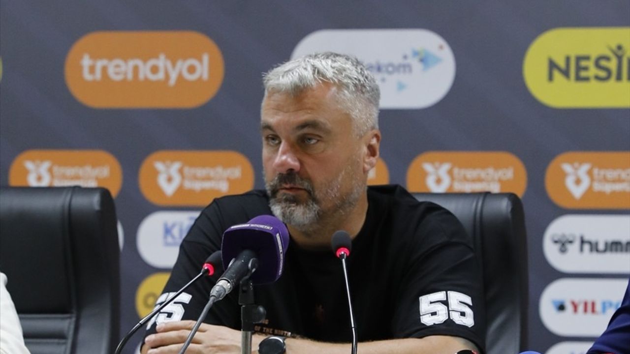 Samsunspor Teknik Direktörü Thomas Reis: "Hayal Kırıklığı Yaşıyoruz"