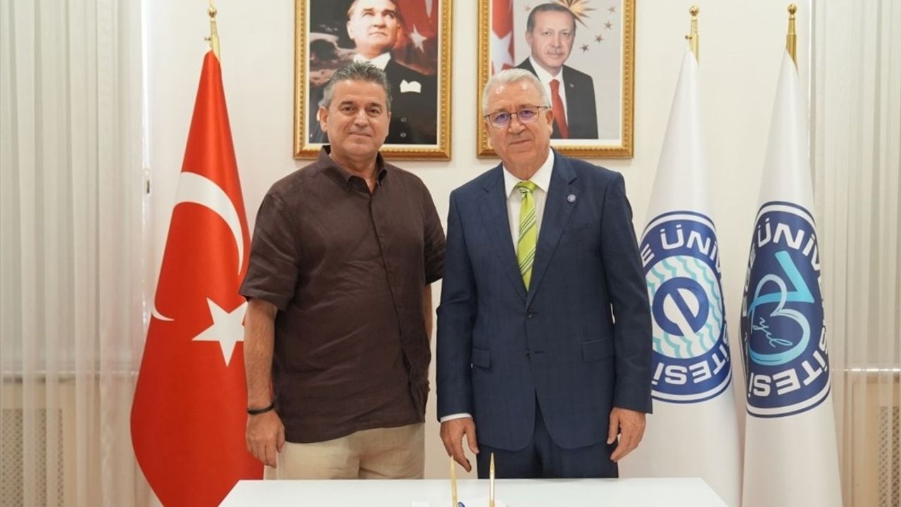 Sanayinin Karbondioksitini Yenilenebilir Enerjiye Dönüştüren Proje