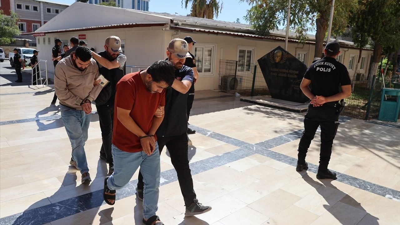 Şanlıurfa'da DEAŞ Operasyonu: 14 Şüpheli Gözaltına Alındı