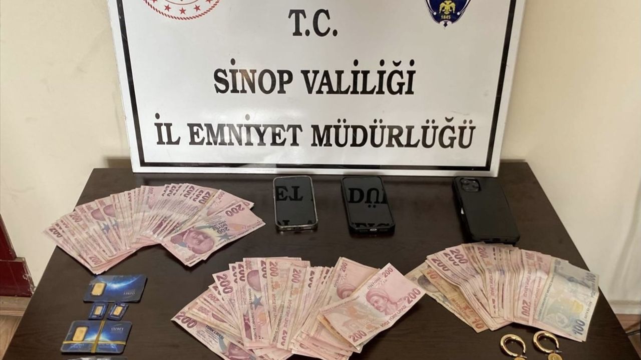 Sinop'ta Sahte Altın Operasyonu: İki Zanlı Tutuklandı