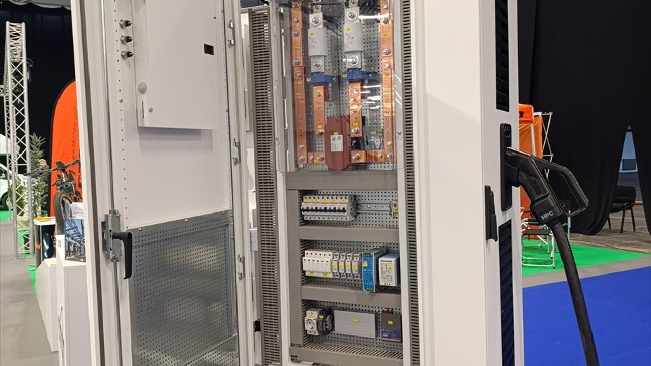 Sırbistan'da Elektrikli Araçlar İçin Yeni Bir Fuar Açıldı