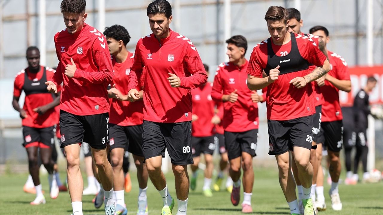 Sivasspor Kupa Maçına Hazırlanıyor