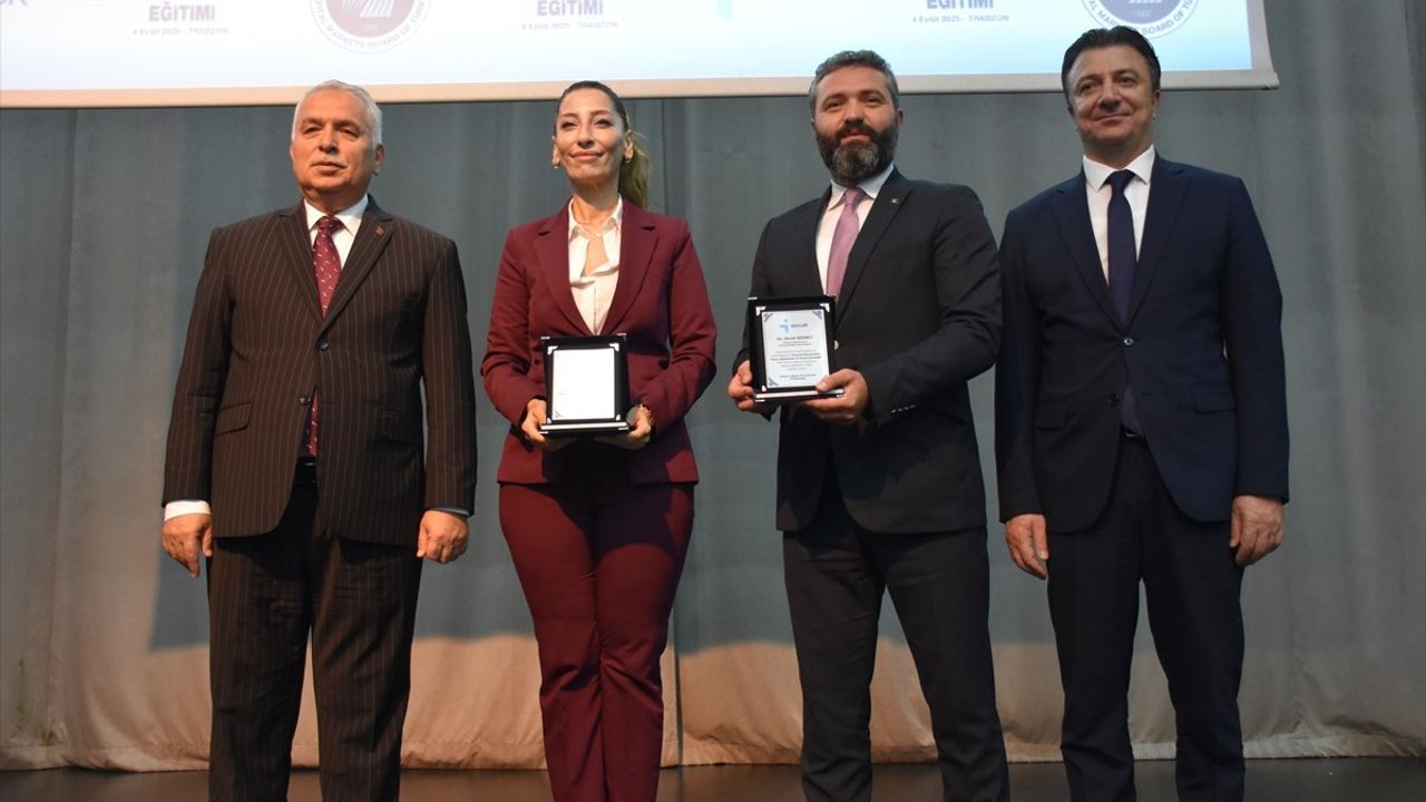 Trabzon'da Finansal Okuryazarlık Semineri Düzenlendi