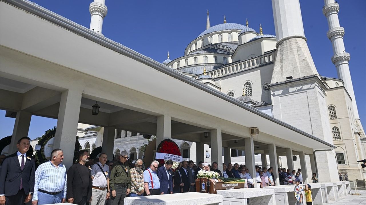 TRT Spikeri Gülden Özel Son Yolculuğuna Uğurlandı