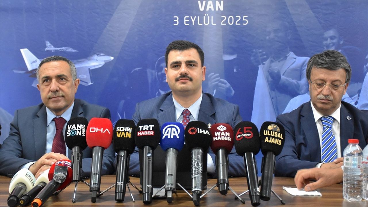 Türkiye Yüzyılı Buluşmaları Van'da Yapıldı