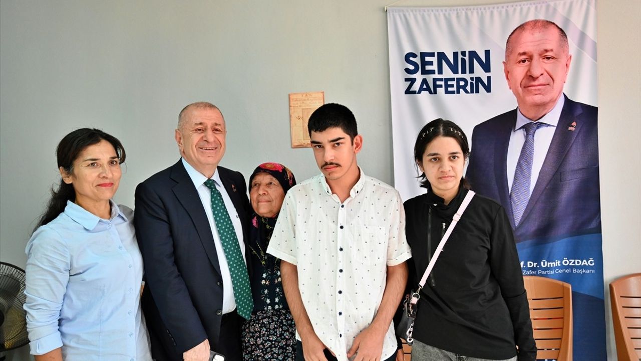 Ümit Özdağ Osmaniye'de Temaslarda Bulundu