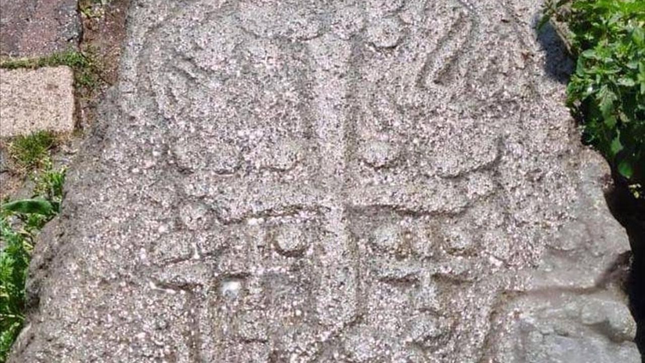 Van'da Bizans Dönemine Ait Tarihi Eserler Ele Geçirildi