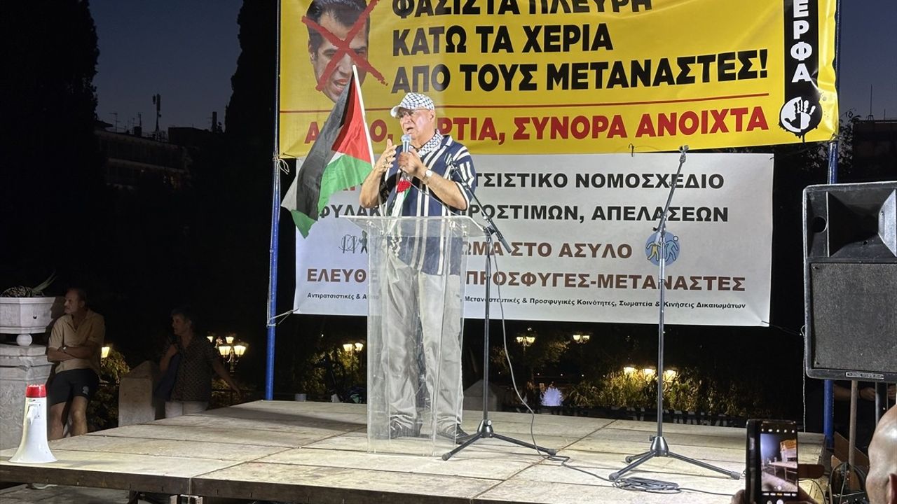 Yunanistan'da Yeni Göç Yasa Tasarısına Protesto