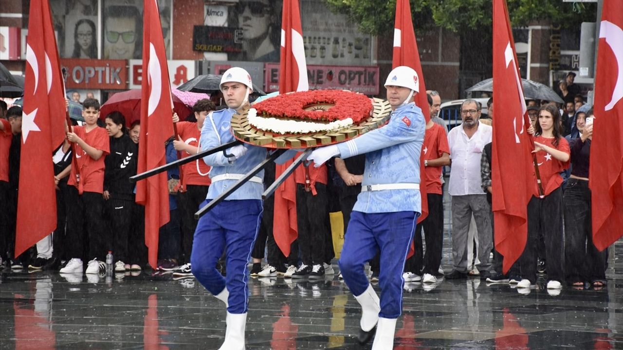 29 Ekim Cumhuriyet Bayramı Törenleri Antalya ve Çevresinde Gerçekleşti