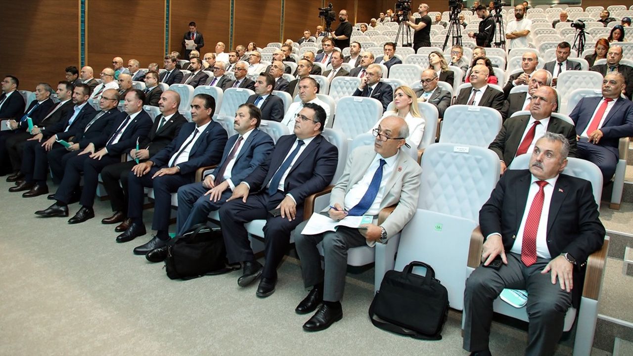 3. Türk Dünyası Uluslararası Mühendislik Zirvesi KKTC'de Başladı