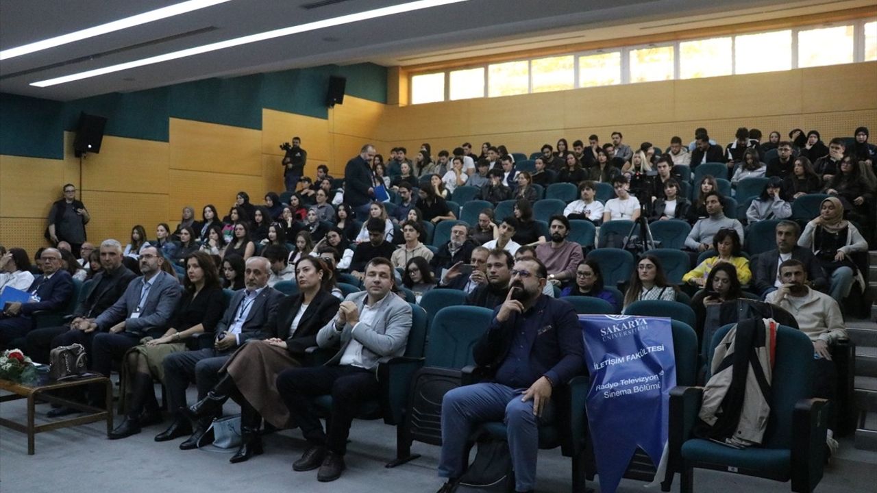 5. Uluslararası İletişim Bilimleri Sempozyumu Sakarya'da Başladı