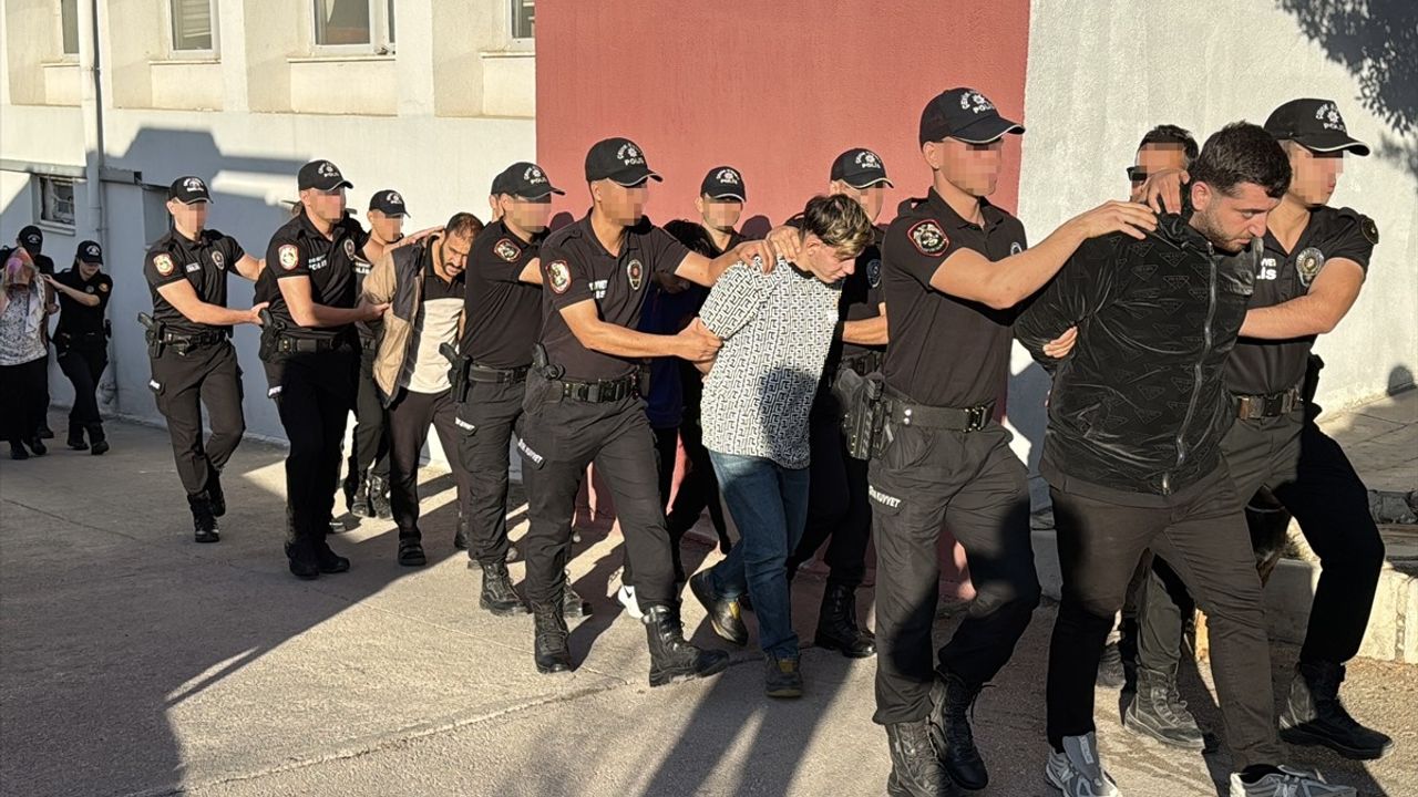 Adana'da Bayğaralar Suç Örgütüne Yönelik Büyük Operasyon