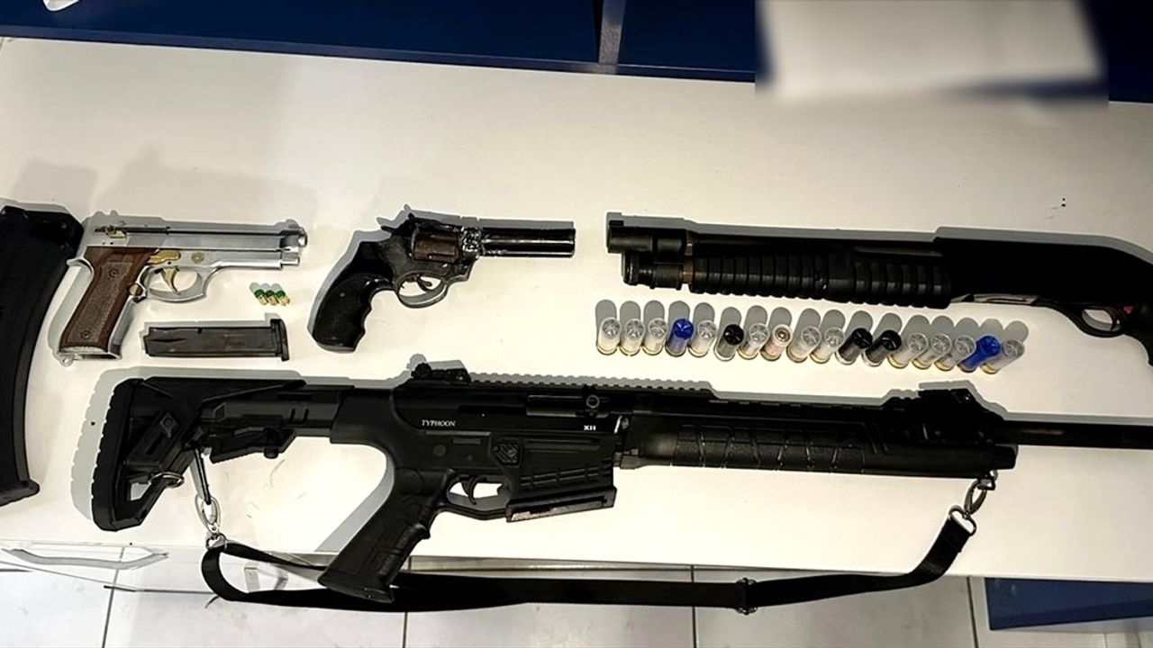 Adana'da Hapis Cezasıyla Aranan Hükümlü Yakalandı