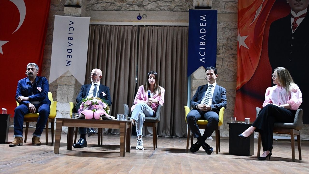 Adana'da 'Hayat Güzel' Sergisi ile Meme Kanseri Farkındalığı Artırılıyor