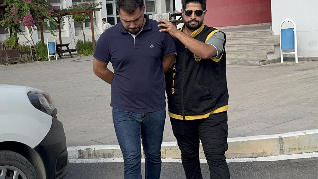 Adana'da Otomobilde Ölü Bulunan Kişi İçin Tutuklamalar