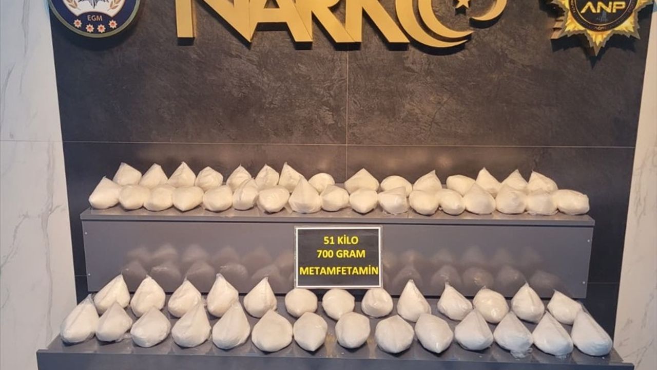 Ağrı'da 51 Kilo Uyuşturucu Operasyonu: 5 Tutuklama