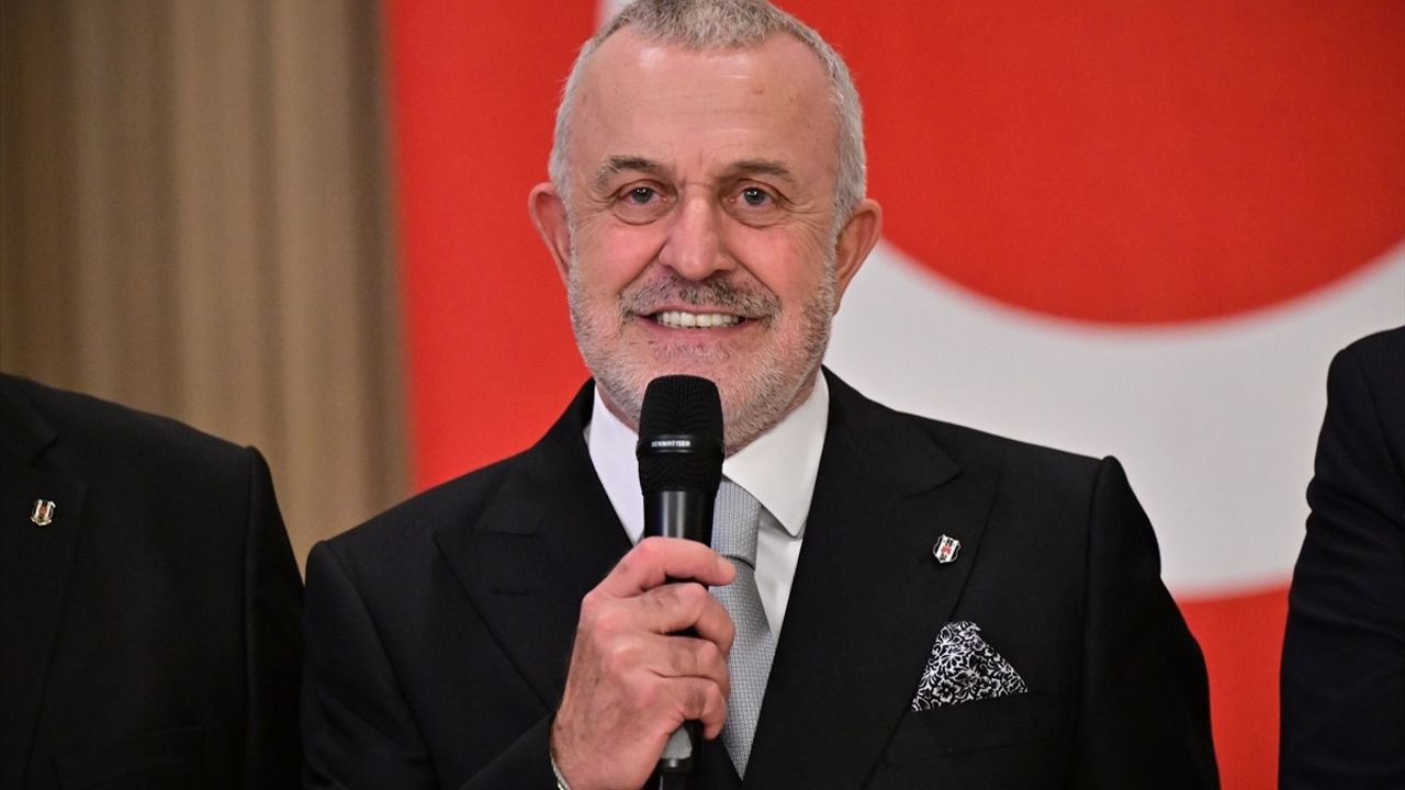 Ahmet Ürkmezgil, Beşiktaş Divan Kurulu Üyeleriyle Buluştu