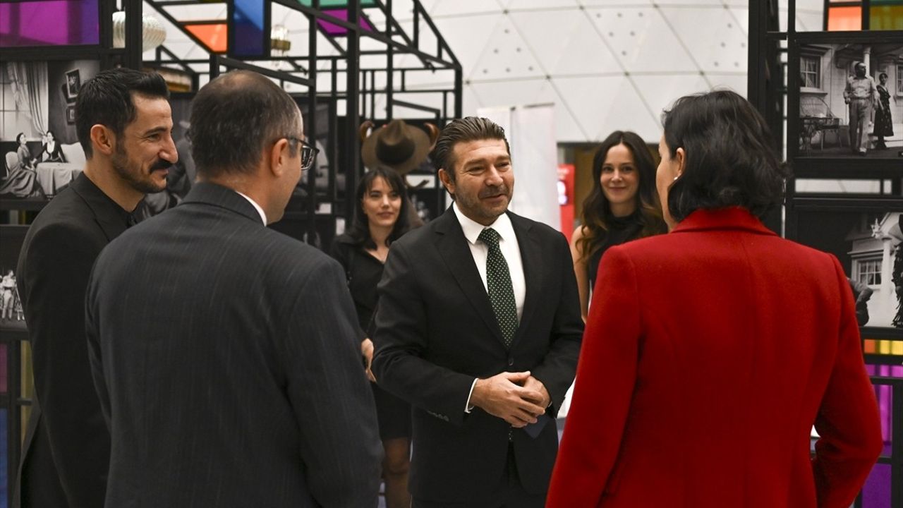 Ailenin Sessiz Tanıkları Fotoğraf Sergisi Başkentte Açıldı