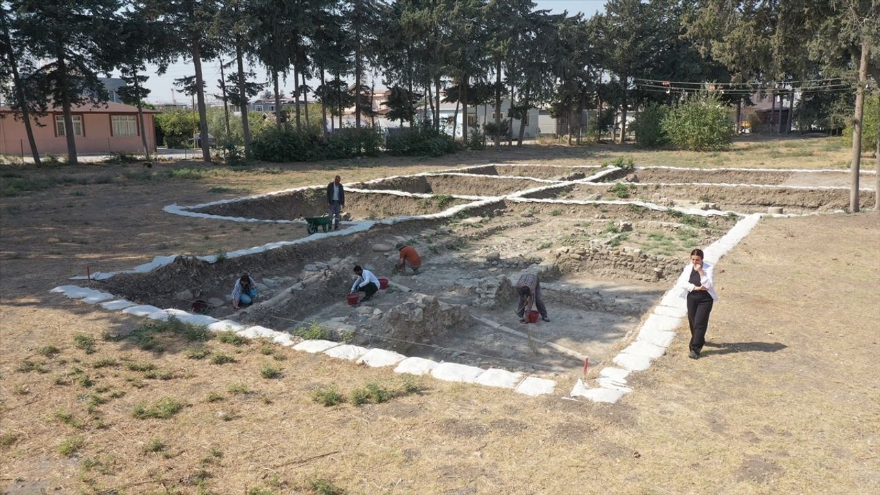 Antakya Antik Hipodrom'da Kazı Çalışmaları Devam Ediyor