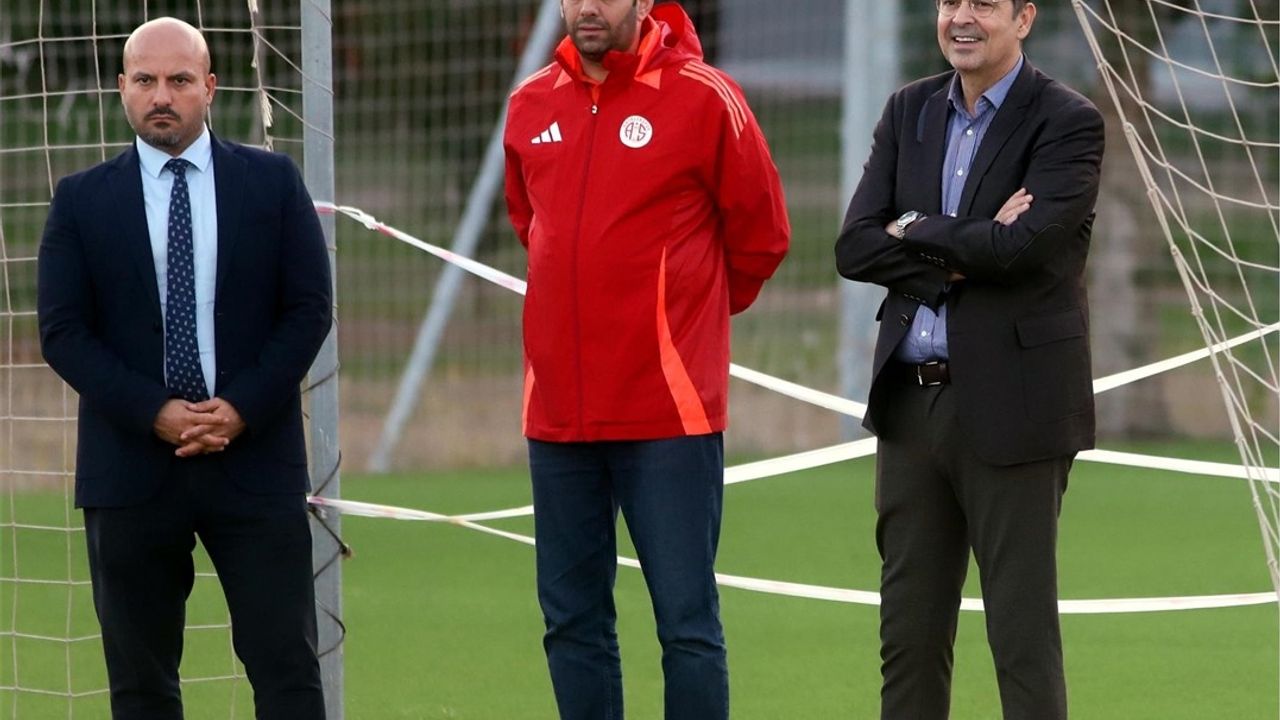 Antalyaspor Çift İdmanla Hazırlanıyor