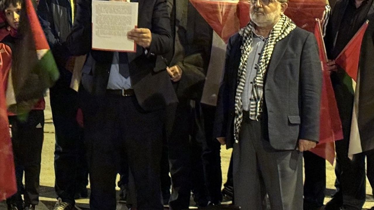 Ardahan'da Küresel Sumud Filosu'na Destek Konvoyu Düzenlendi