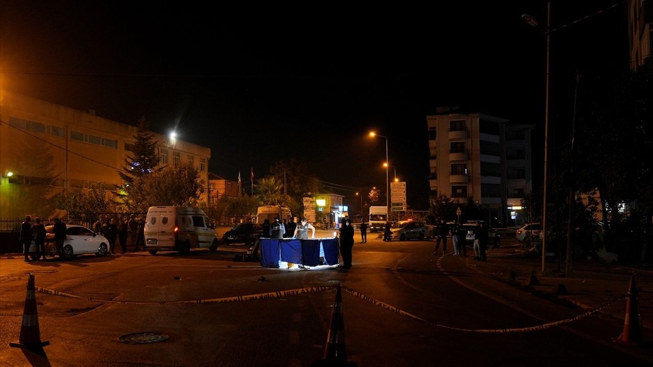 Arnavutköy'de Silahlı Saldırı: Bir Kişi Hayatını Kaybetti