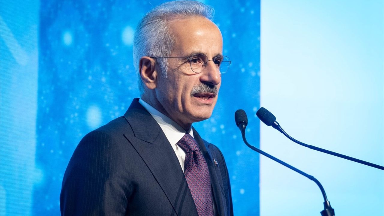 Bakan Uraloğlu'ndan Siber Güvenlik Vurgusu: 74 Bin 594 Zararlı Bağlantı Engellendi