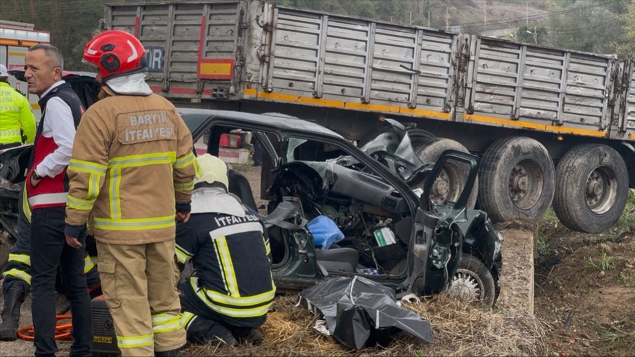 Bartın'da Feci Kaza: Karı Koca Hayatını Kaybetti