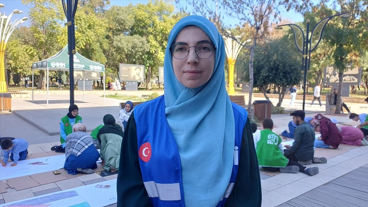 Batman'da Gazze'ye Destek İçin Çizim Etkinliği Düzenlendi