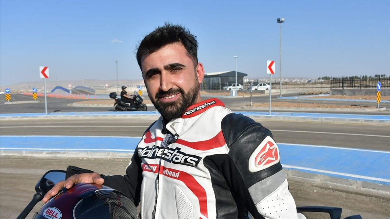 Batman'da Motosiklet Sürücüleri İçin Farkındalık Eğitimi Düzenlendi