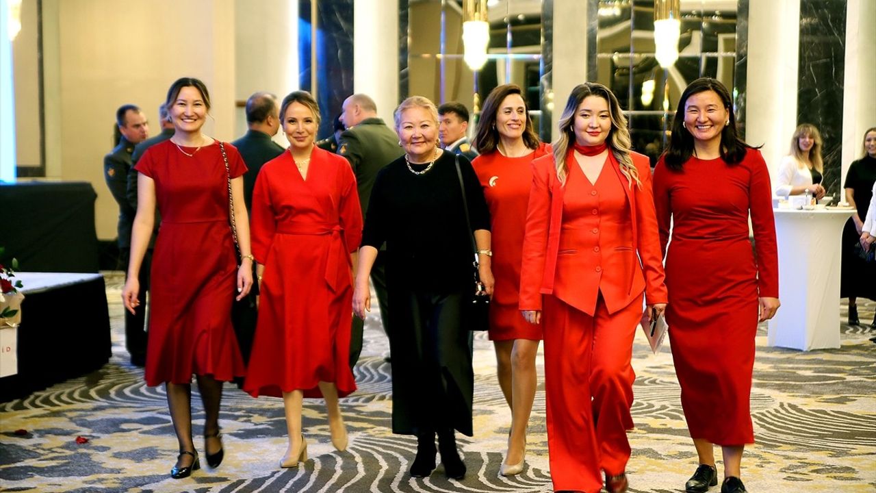 Bişkek'te Türkiye Cumhuriyeti’nin 102. Yılı Kutlandı