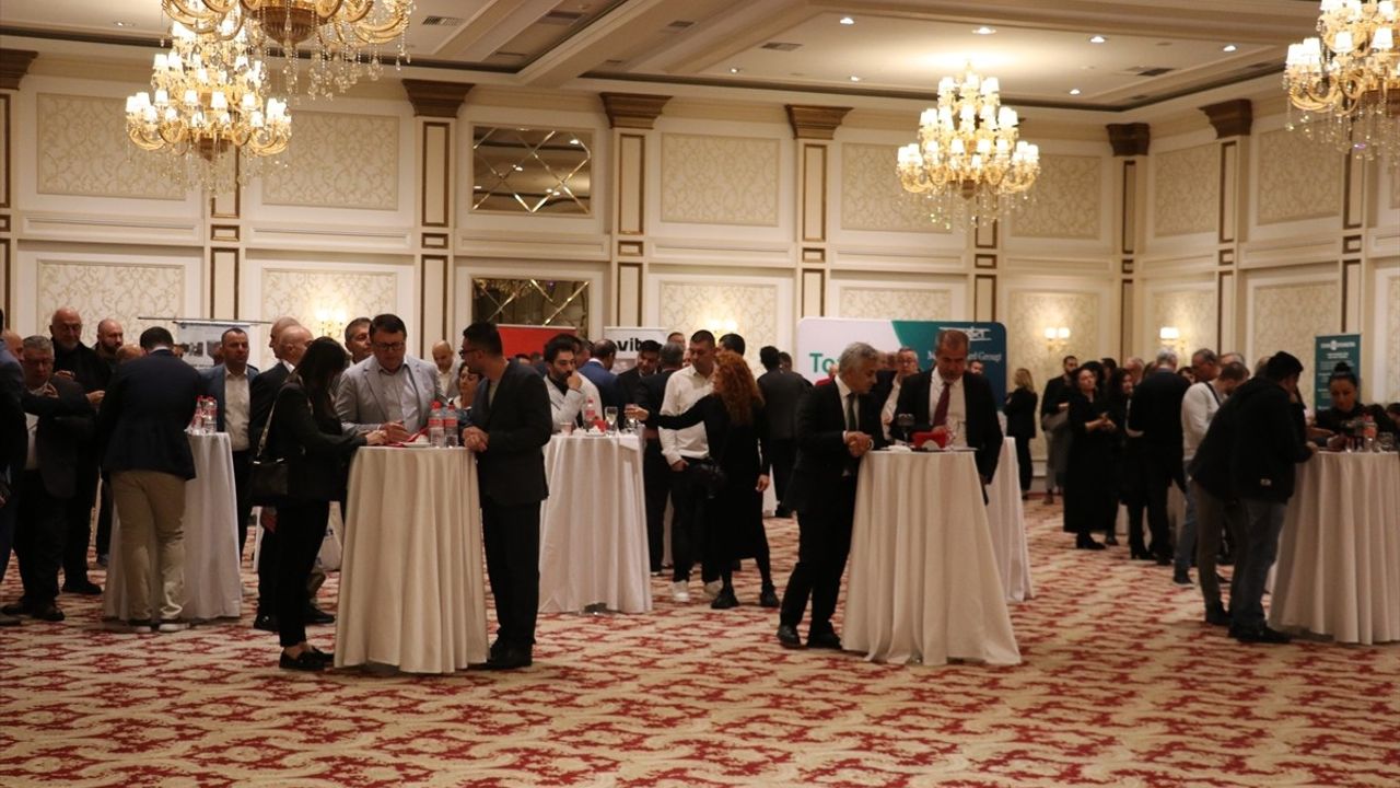 Bulgaristan ve Türkiye İş İnsanları Spor ve Ticaret Diplomasisi İş Forumu'nda Buluştu