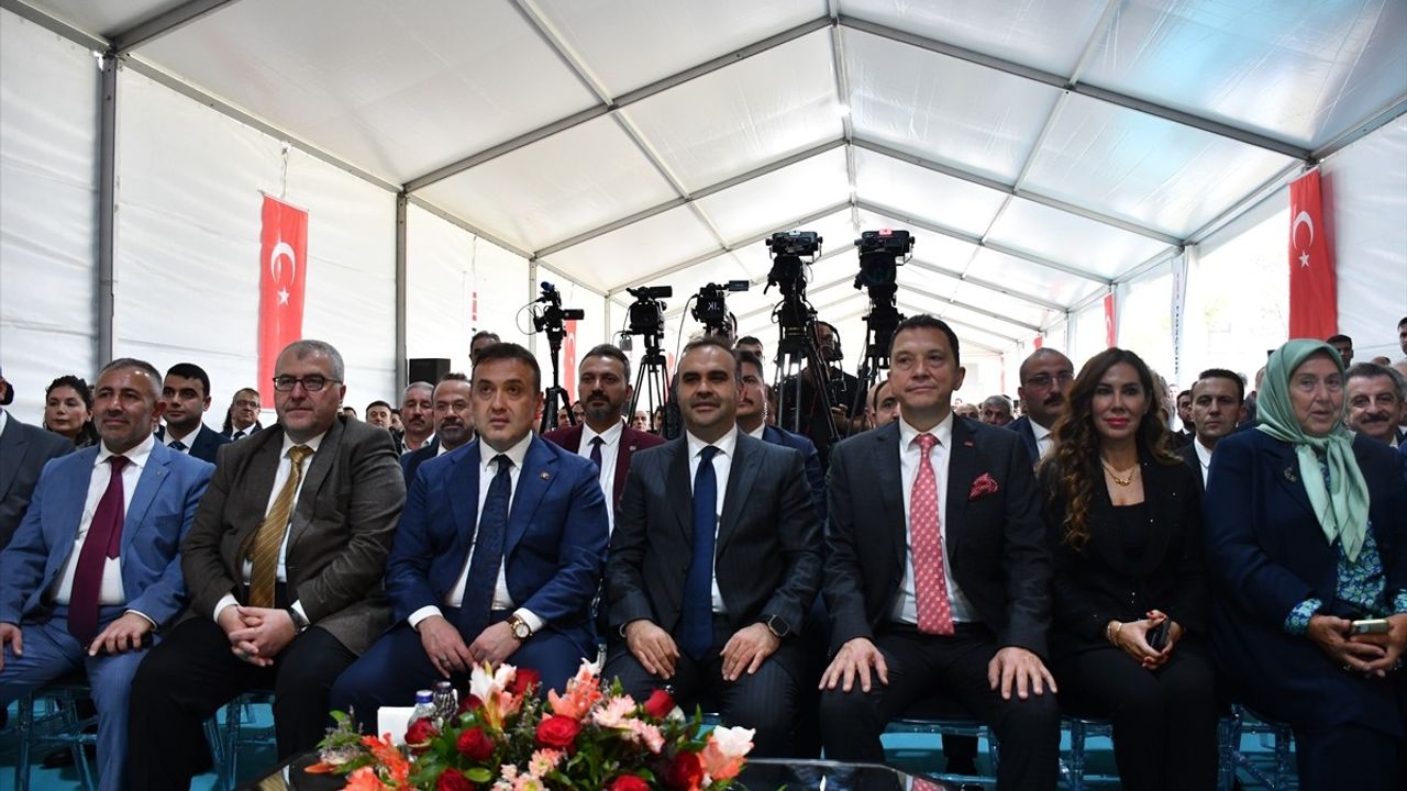 Çelik Üretiminde Türkiye'nin Gücü Artıyor
