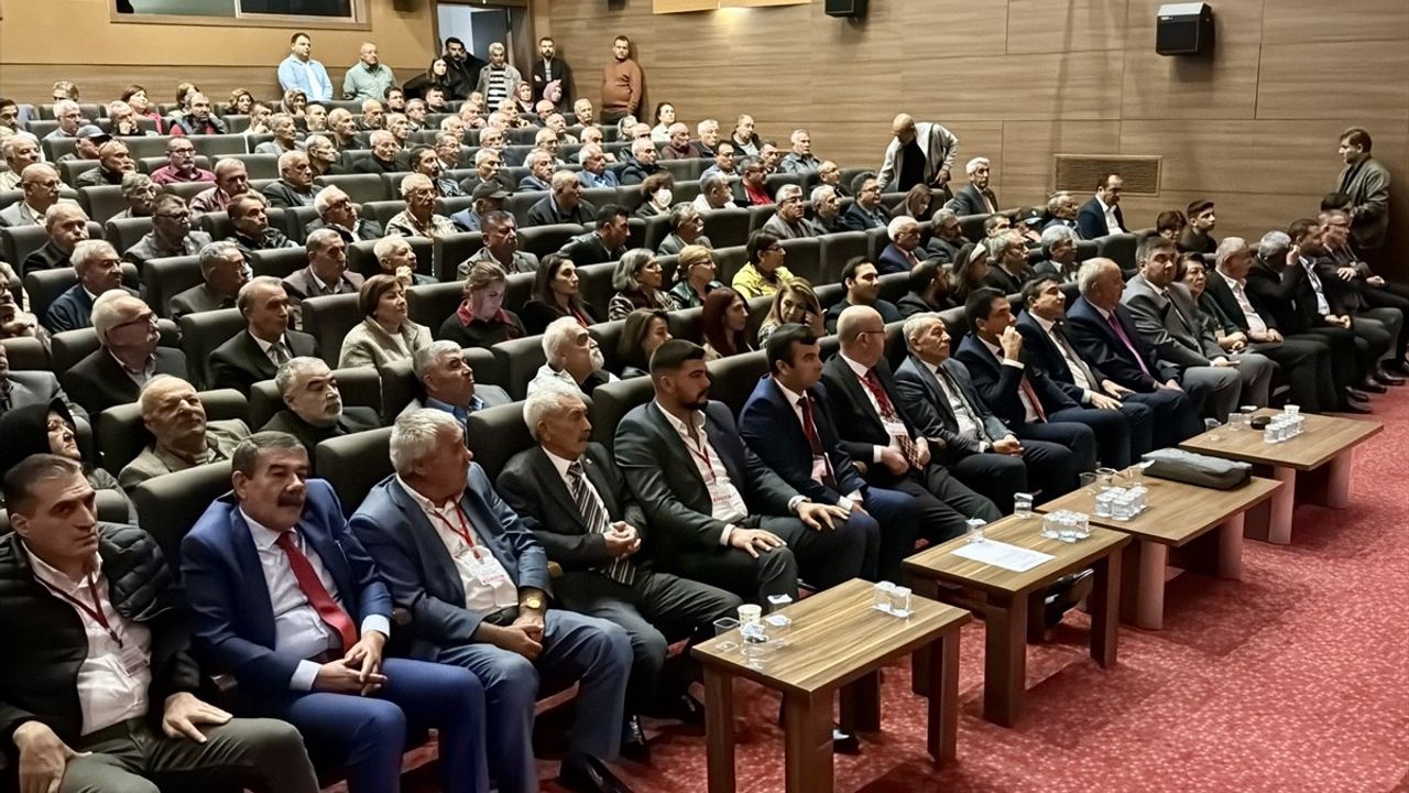 CHP İl Kongresi Kırşehir'de Gerçekleşti