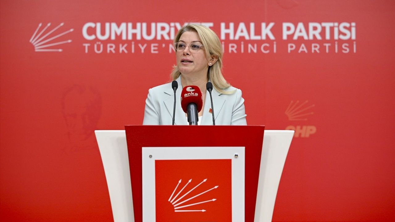 CHP Kadın Kolları: 11 Ekim Dünya Kız Çocukları Günü'nde Mücadele Vurgusu