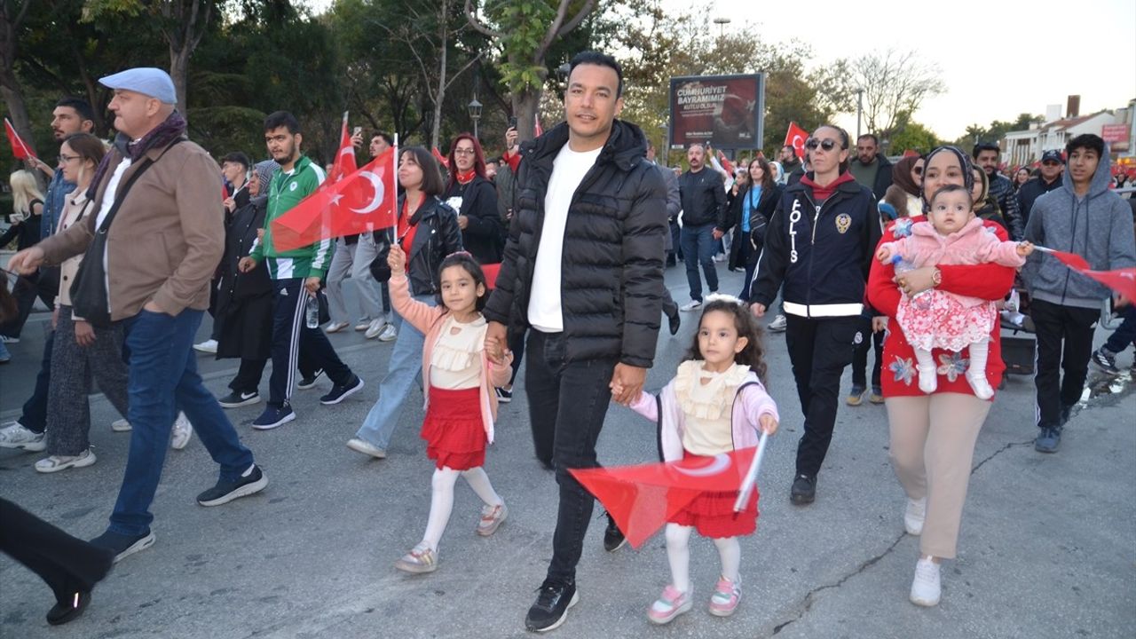 Cumhuriyet'in 102. Yılı Konya'da Coşkuyla Kutlandı