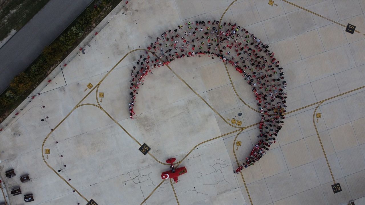 Cumhuriyetin 102. Yılında Etkileyici Bir Kutlama: Cumhuriyet Fotoğrafı