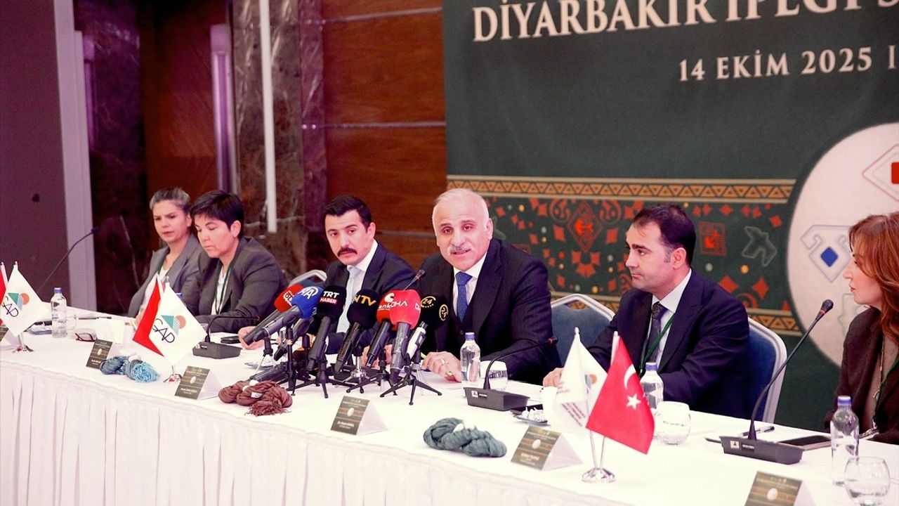 Diyarbakır İpeği Strateji Buluşması'nda Geleceğe Yön Verildi